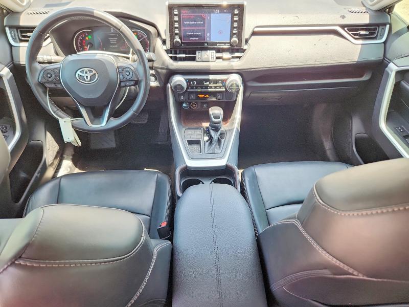 Photo 8 from auction – 2019 TOYOTA RAV4 with VIN 2T3Y1RFV2KC009208