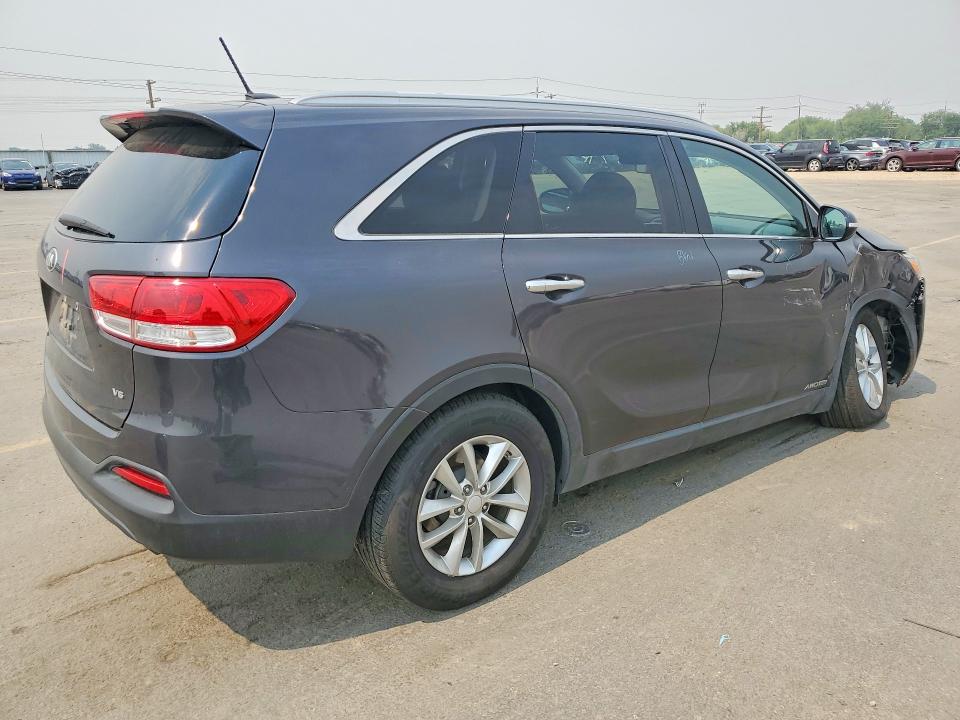 Photo 3 from auction – 2018 KIA SORENTO with VIN 5XYPGDA50JG406478