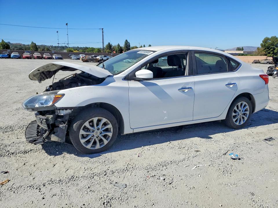 NISSAN SENTRA 2018 with VIN 3N1AB7AP8JL653203 - Photo from auction