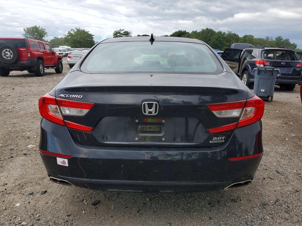 Photo 6 from auction – 2018 HONDA ACCORD with VIN 1HGCV2F95JA017941