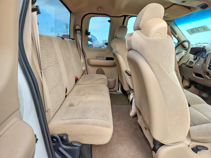 Photo 10 from auction – 2002 FORD F150 with VIN 1FTRX17WX2NB27282