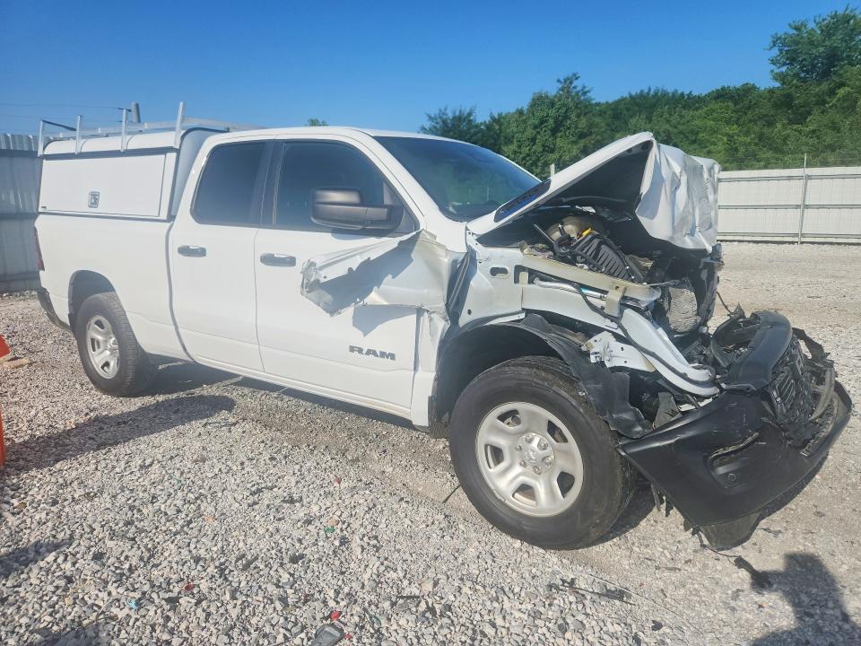 Снимка 4 от търг – 2025 RAM 1500 с VIN 1C6SRECG9SN642038