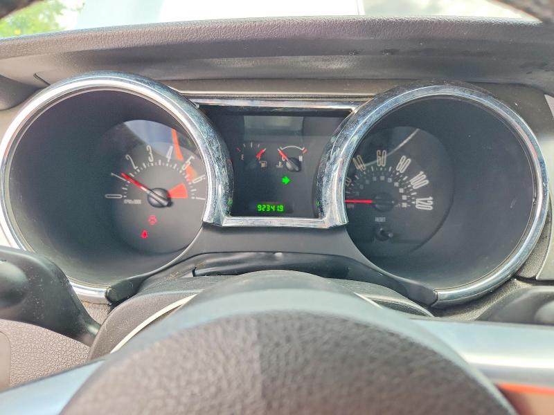 Photo 9 from auction – 2005 FORD MUSTANG with VIN 1ZVFT80N955188682