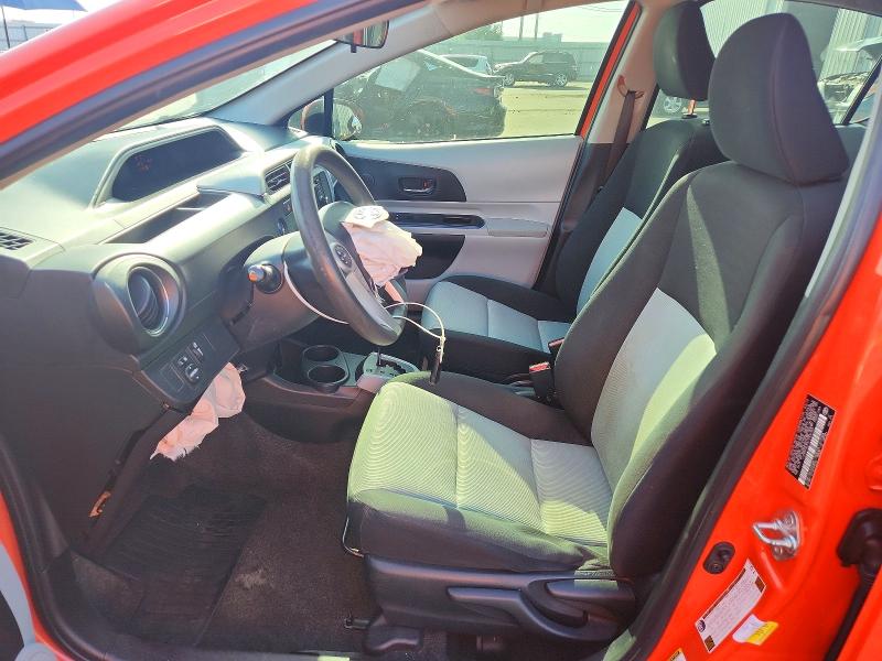 Photo 7 from auction – 2012 TOYOTA PRIUS C with VIN JTDKDTB37C1005765