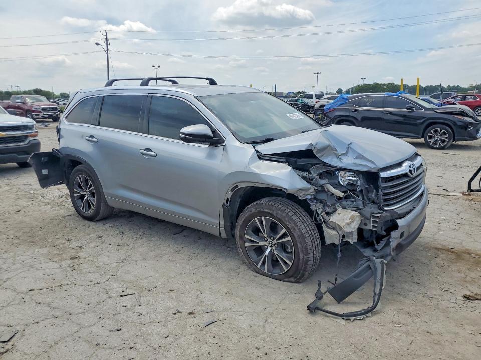 Photo 4 from auction – 2016 TOYOTA HIGHLANDER with VIN 5TDKKRFH8GS164074