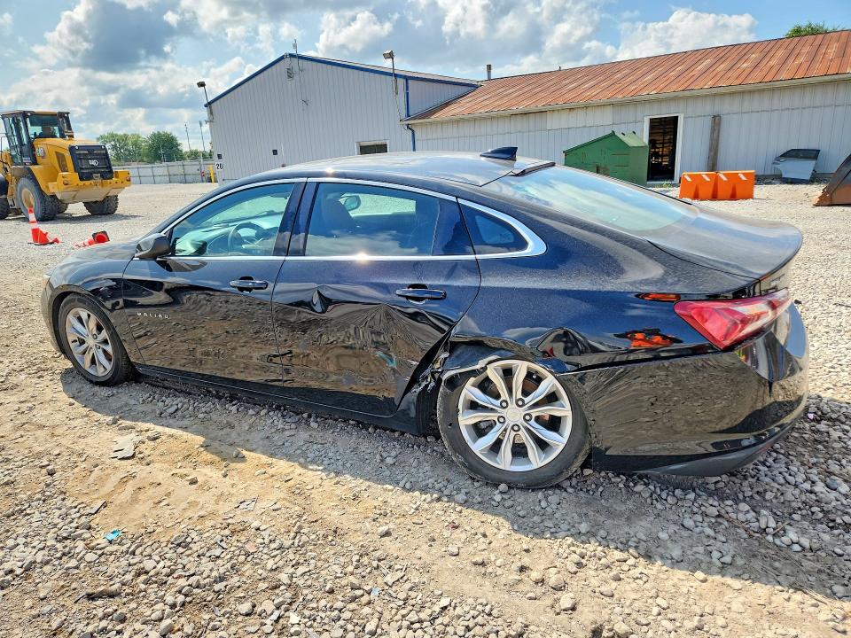Photo 2 from auction – 2021 CHEVROLET MALIBU with VIN 1G1ZD5ST5MF025231