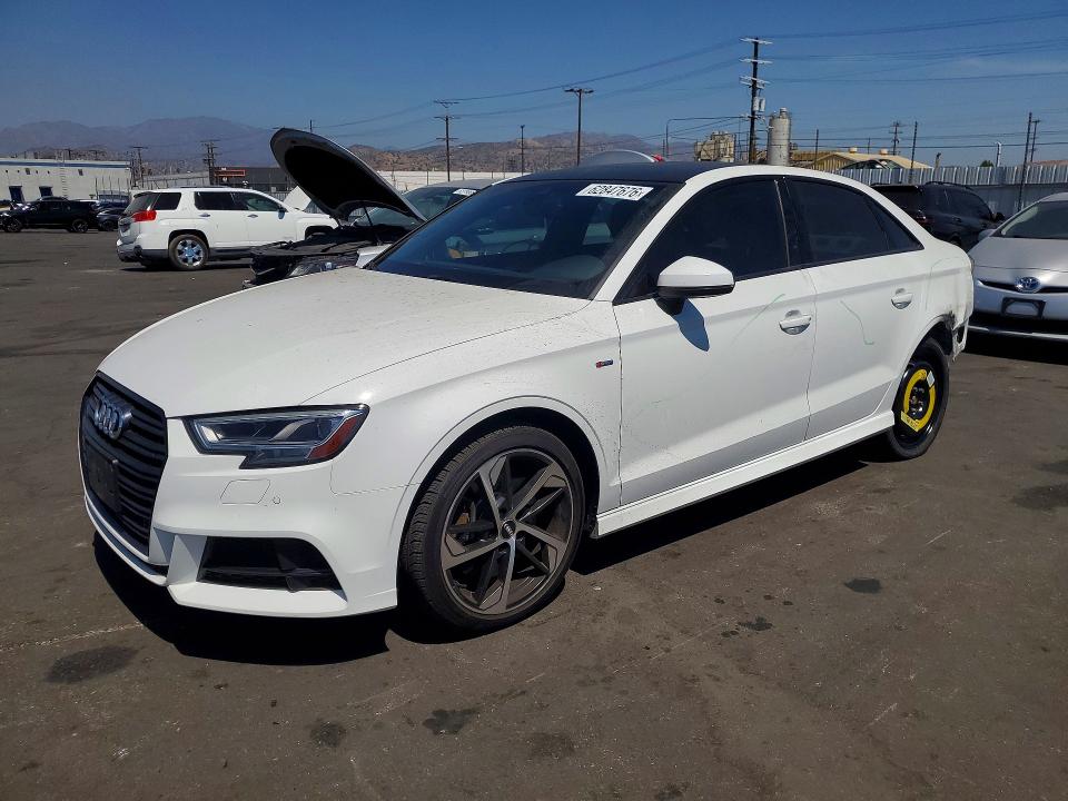 AUDI A3 2020 with VIN WAUJEGFF3LA096289 - Photo from auction