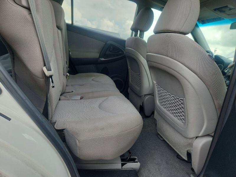 Photo 11 from auction – 2012 TOYOTA RAV4 with VIN 2T3ZF4DV3CW151062