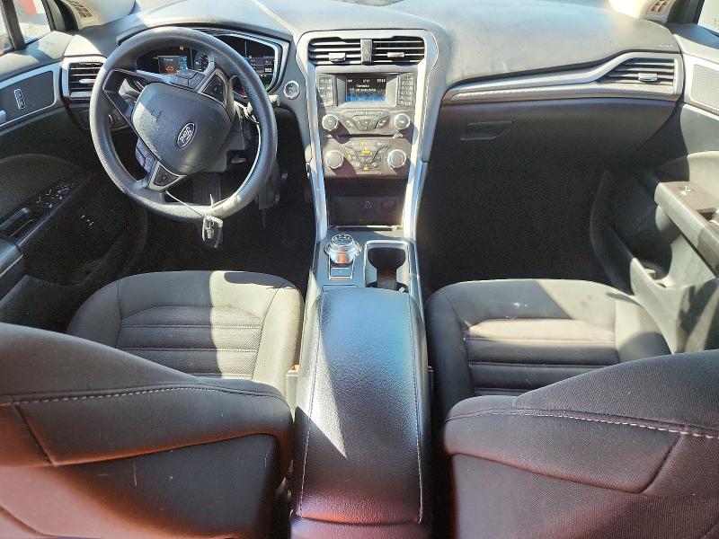 Photo 8 from auction – 2017 FORD FUSION with VIN 3FA6P0LU3HR217306