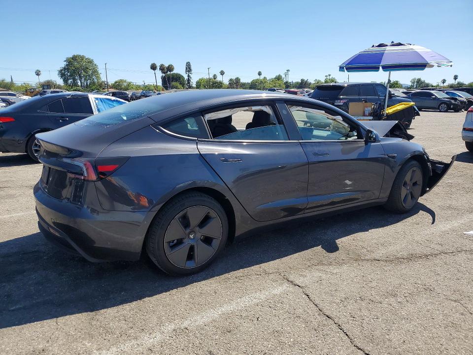 Zdjęcie 3 z aukcji – 2026 TESLA MODEL 3 z VIN 5YJ3E1EB2TF145450