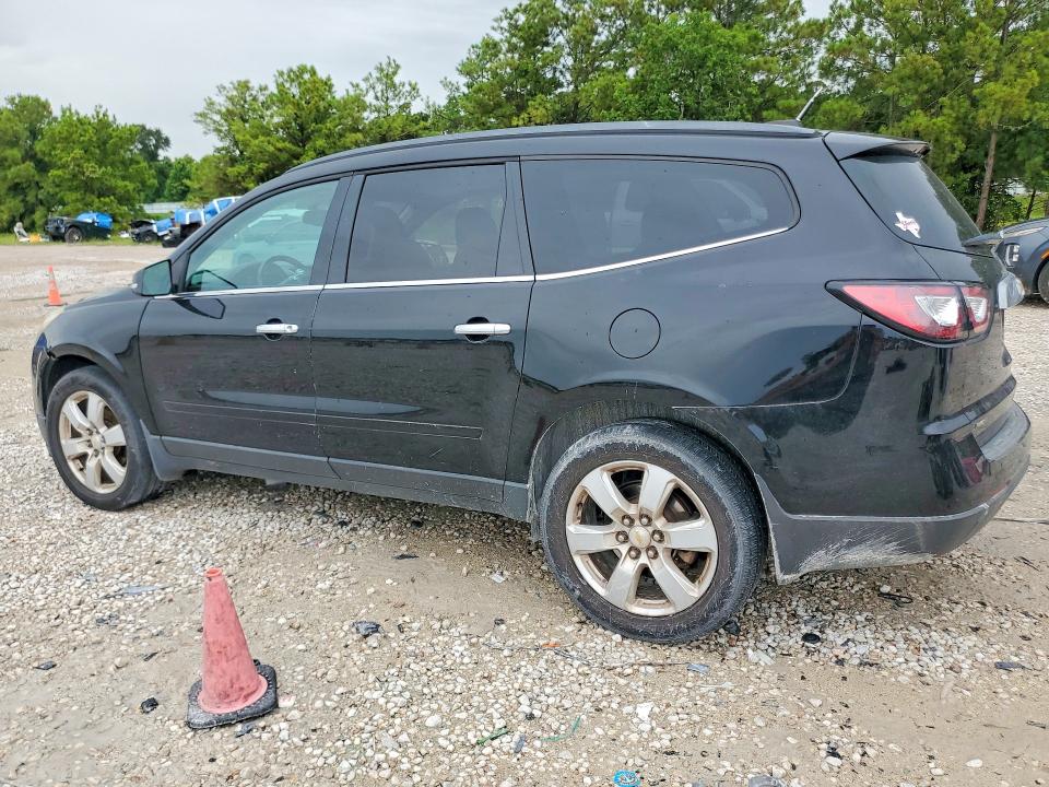 Photo 2 from auction – 2016 CHEVROLET TRAVERSE with VIN 1GNKVGKD4GJ313051