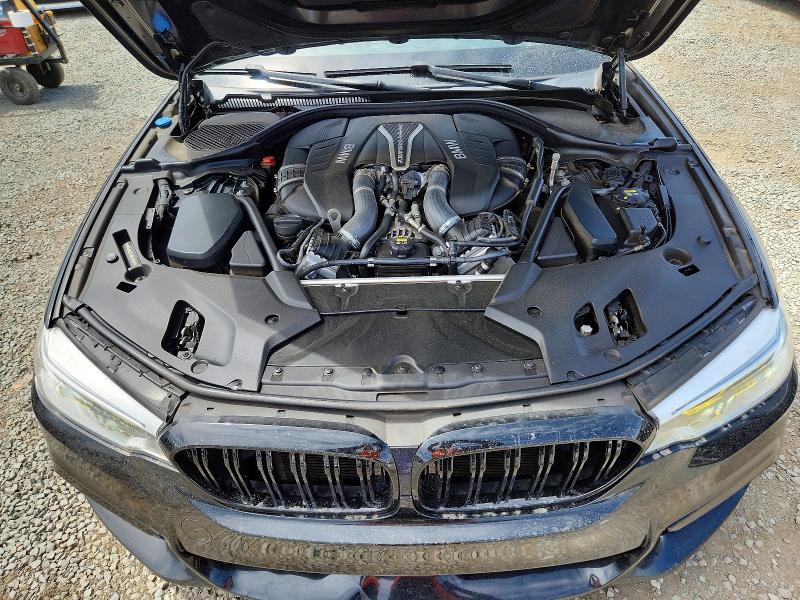 Photo 11 from auction – 2018 BMW M550XI with VIN WBAJB9C51JB036065