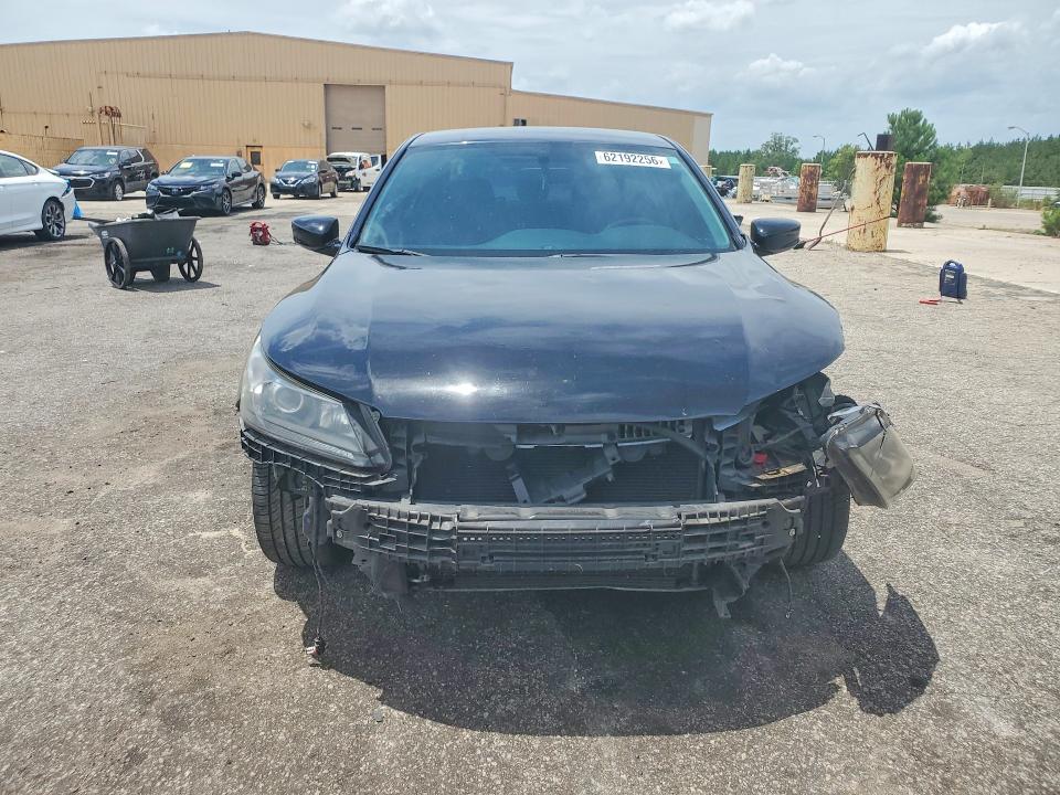 Photo 5 from auction – 2015 HONDA ACCORD with VIN 1HGCR2F54FA094227