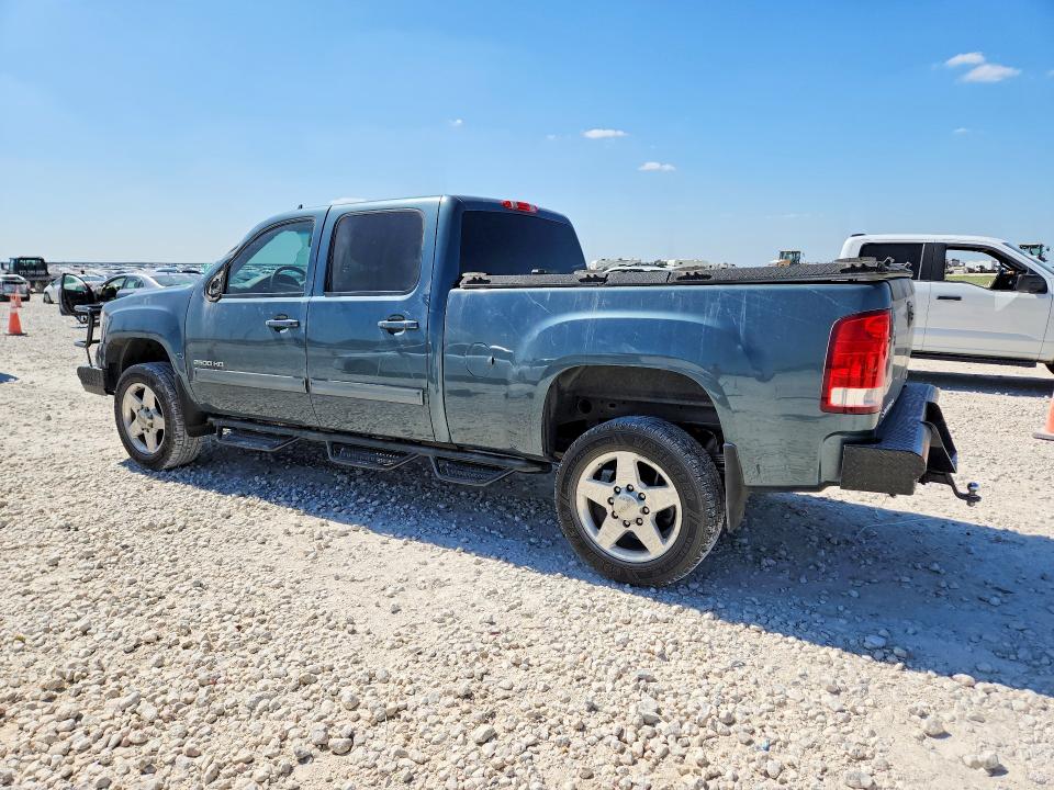Photo 2 from auction – 2011 GMC SIERRA with VIN 1GT121C84BF262075