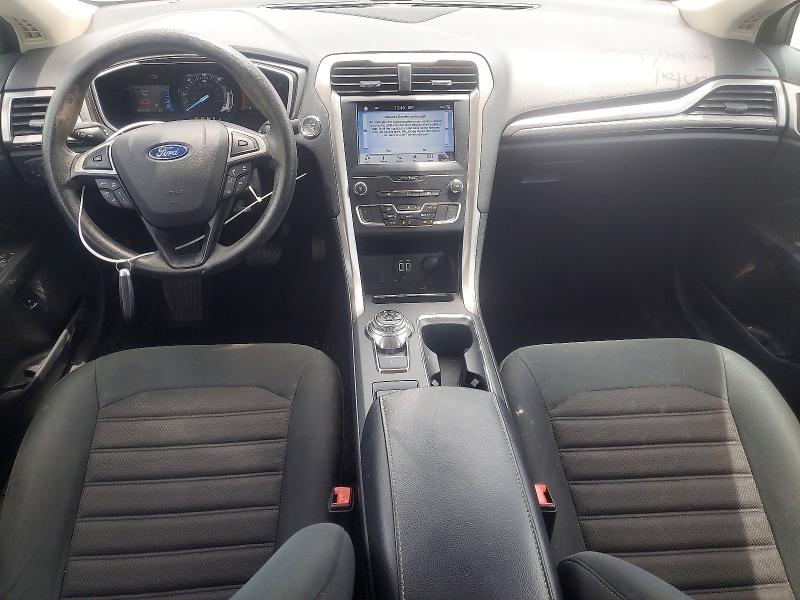 Photo 8 from auction – 2019 FORD FUSION with VIN 3FA6P0LU5KR211448