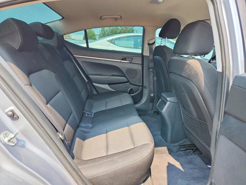 Photo 10 from auction – 2017 HYUNDAI ELANTRA with VIN 5NPD74LF9HH108457