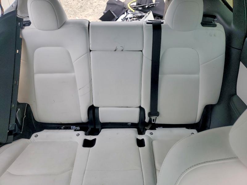 Photo 10 from auction – 2021 TESLA MODEL Y with VIN 5YJYGDEE3MF279011