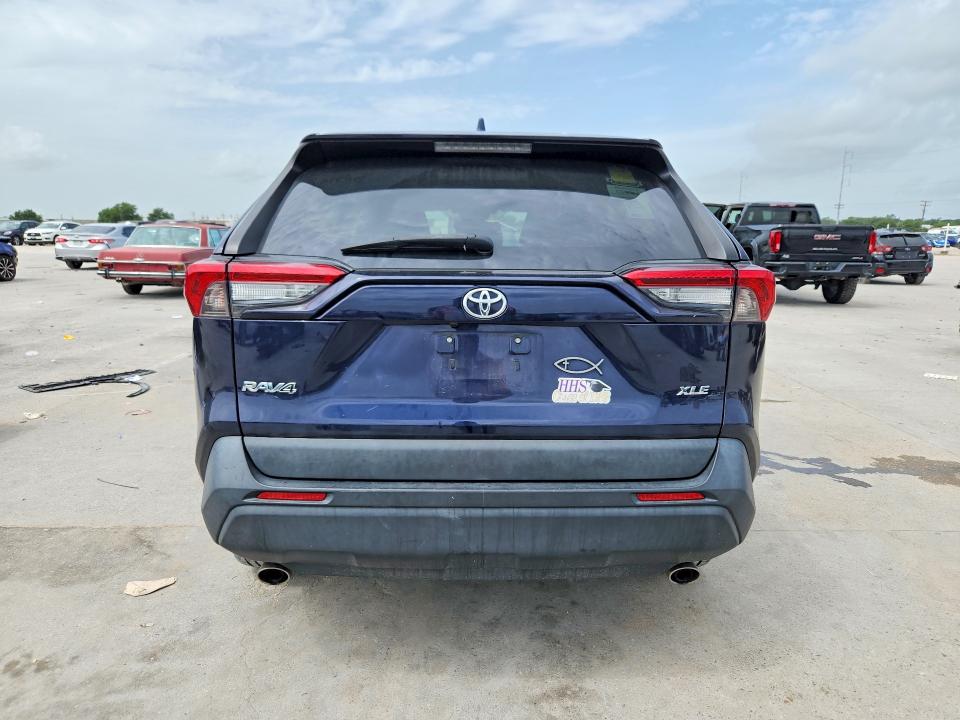 صورة رقم 6 من المزاد - 2021 TOYOTA RAV4 مع VIN 2T3W1RFV7MC088501
