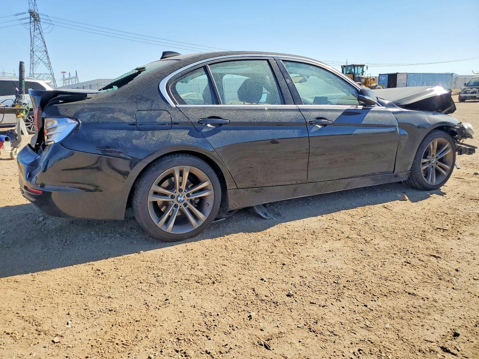 Photo 3 from auction – 2015 BMW 328 with VIN WBA3C1C58FK117868