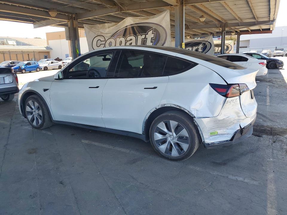 Photo 2 from auction – 2023 TESLA MODEL Y with VIN 7SAYGDEE1PF743193