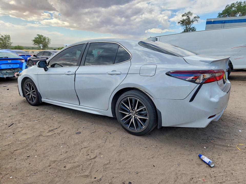 Снимка 2 от търг – 2023 TOYOTA CAMRY с VIN 4T1T11AK6PU133814