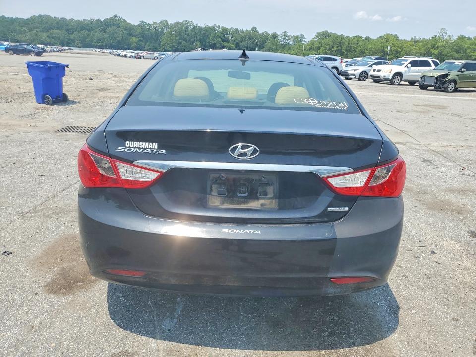 Photo 6 from auction – 2012 HYUNDAI SONATA with VIN 5NPEC4AC0CH348871