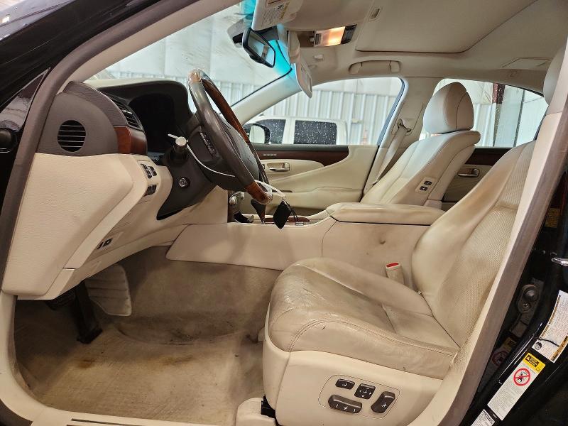 Photo 7 from auction – 2010 LEXUS LS with VIN JTHCL1EF4A5006765