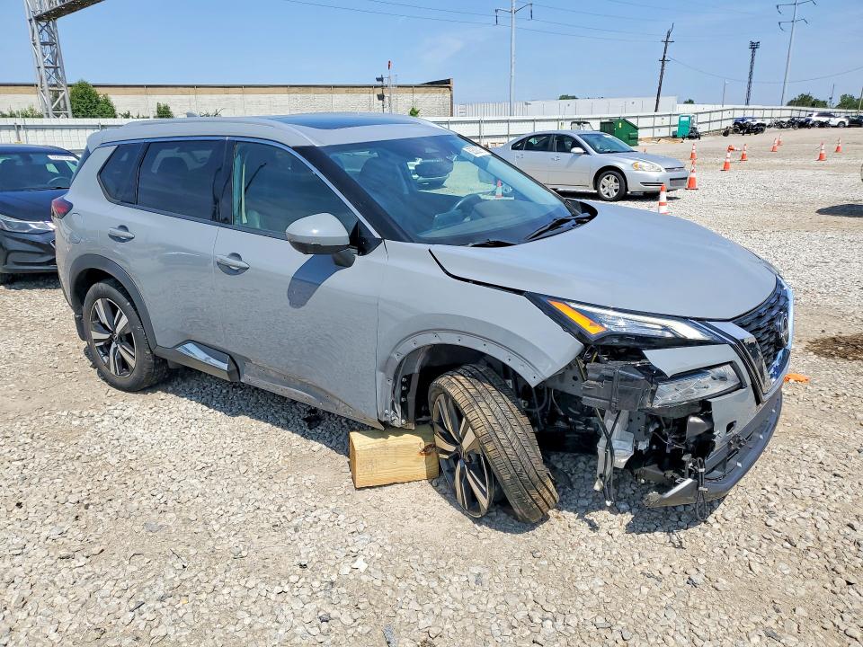 Photo 4 from auction – 2023 NISSAN ROGUE with VIN 5N1BT3CB1PC945980