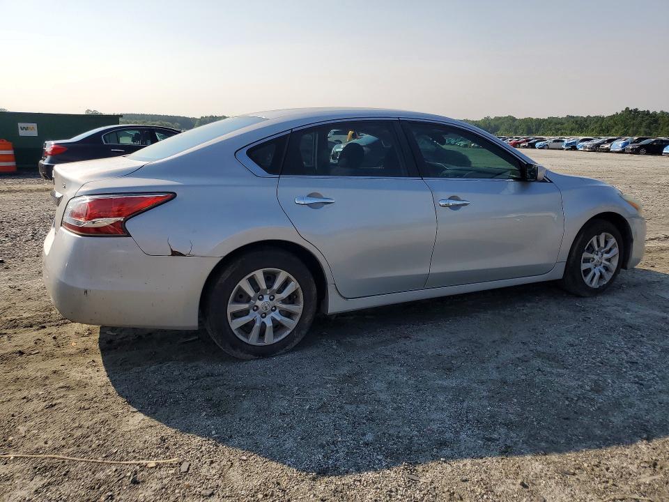 Photo 3 from auction – 2014 NISSAN ALTIMA with VIN 1N4AL3AP2EN379673