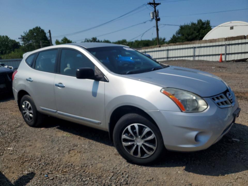 Photo 4 from auction – 2013 NISSAN ROGUE with VIN JN8AS5MV7DW665440