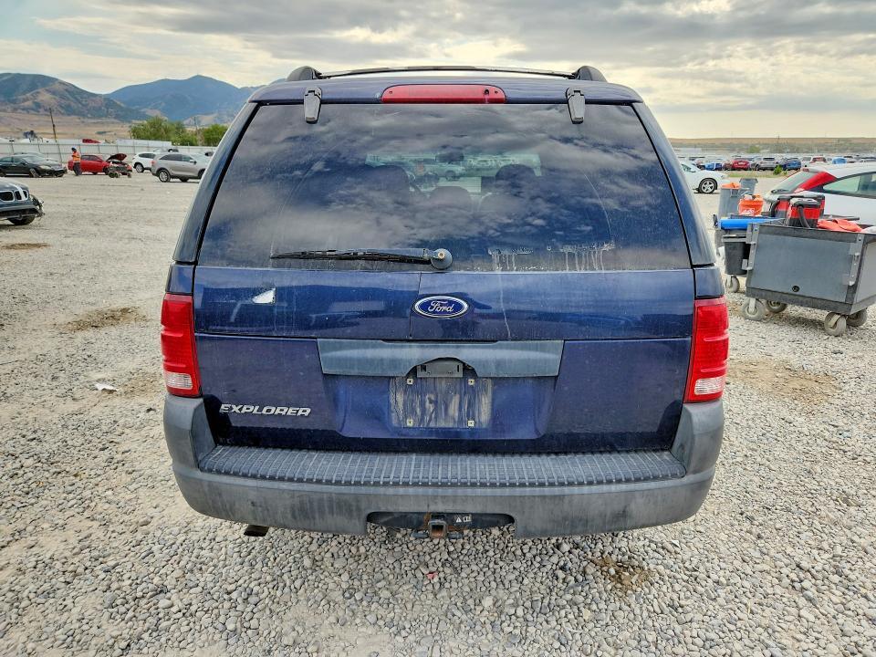 Photo 6 from auction – 2003 FORD EXPLORER with VIN 1FMZU72K03ZA94928