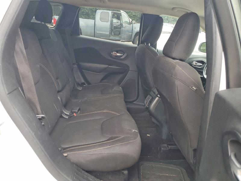 Photo 11 from auction – 2016 JEEP CHEROKEE with VIN 1C4PJLCB9GW200473