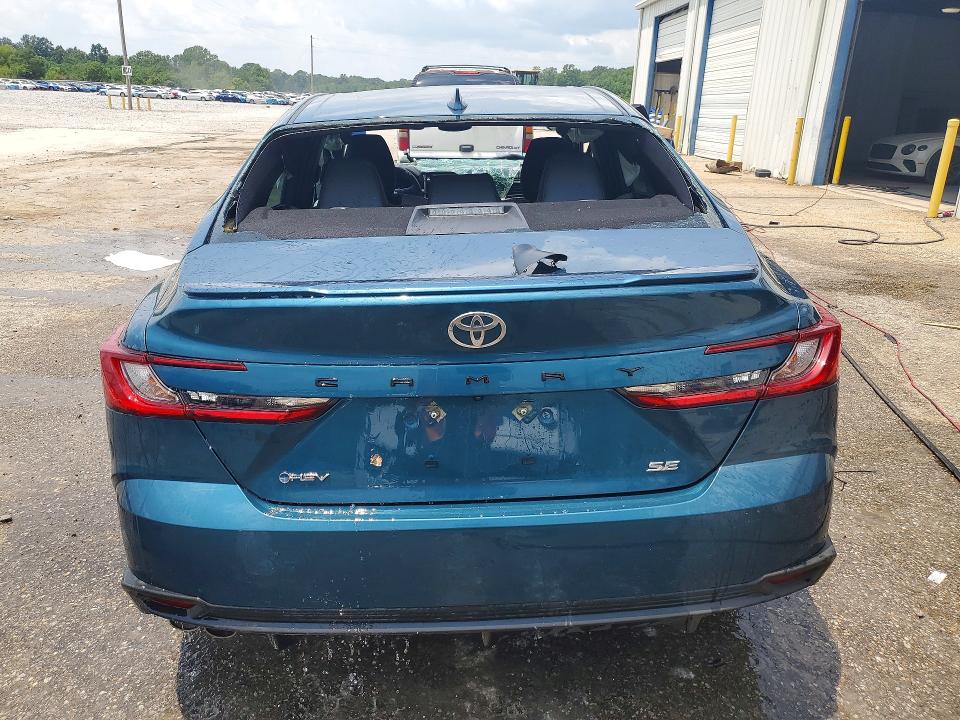 Photo 6 from auction – 2026 TOYOTA CAMRY with VIN 4T1DAACK6TU217465