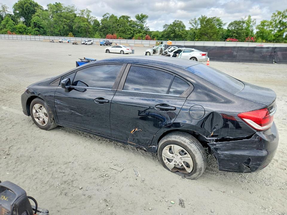 Photo 2 from auction – 2015 HONDA CIVIC with VIN 19XFB2F50FE094772