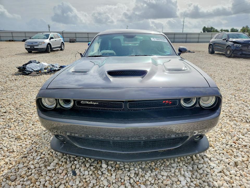 Photo 5 from auction – 2023 DODGE CHALLENGER with VIN 2C3CDZFJ5PH662575