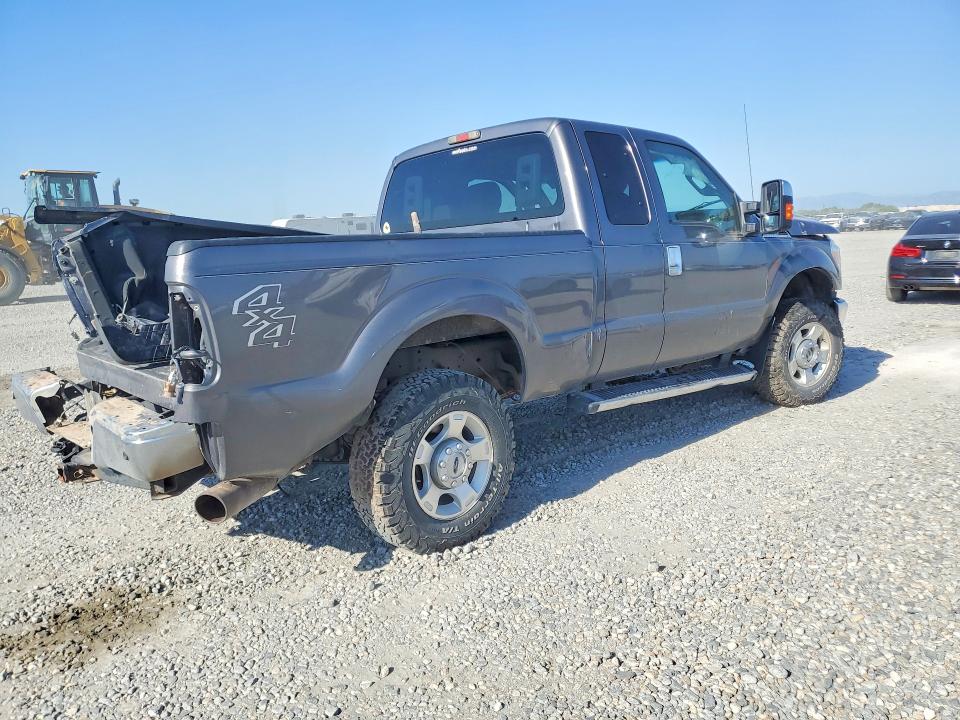 Photo 3 from auction – 2011 FORD F250 with VIN 1FT7X2B66BEC10874