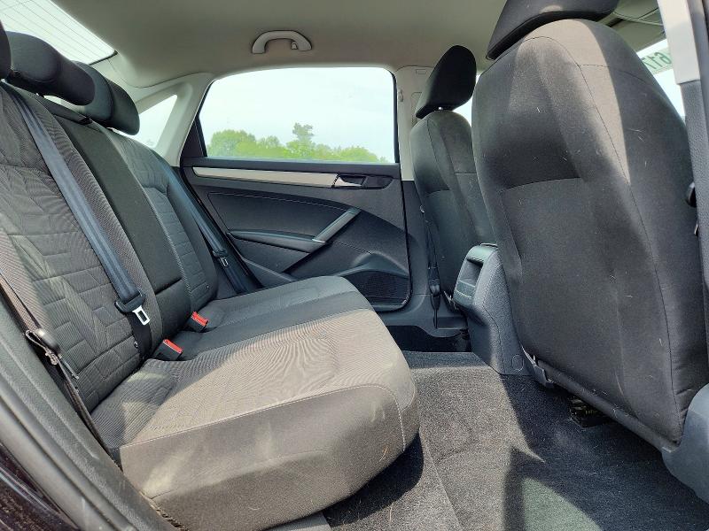 Photo 10 from auction – 2020 VOLKSWAGEN PASSAT with VIN 1VWAA7A30LC013771