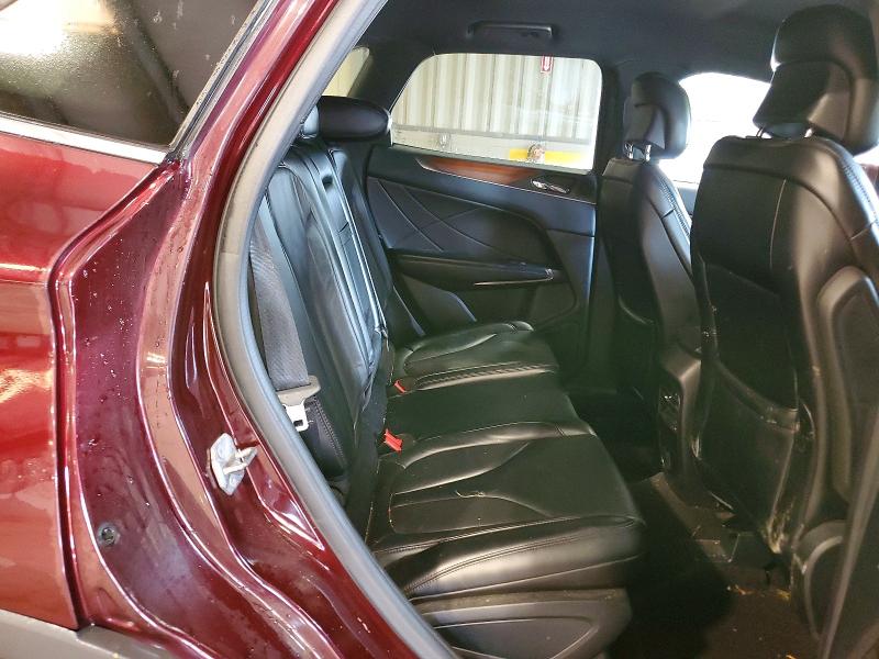 Photo 11 from auction – 2017 LINCOLN MKC with VIN 5LMCJ2D91HUL03509