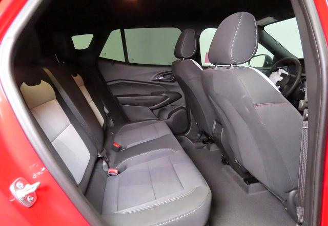 Photo 6 from auction – 2026 CHEVROLET TRAX with VIN KL77LGEP2TC140152