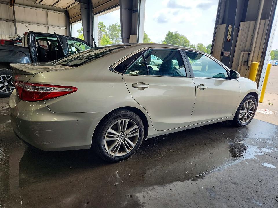 Photo 3 from auction – 2016 TOYOTA CAMRY with VIN 4T1BF1FK9GU235470