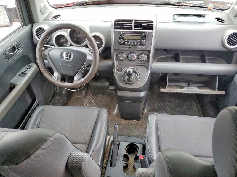 Photo 8 from auction – 2005 HONDA ELEMENT with VIN 5J6YH27605L009105
