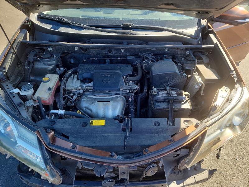 Photo 11 from auction – 2014 TOYOTA RAV4 with VIN JTMRFREV9ED064441