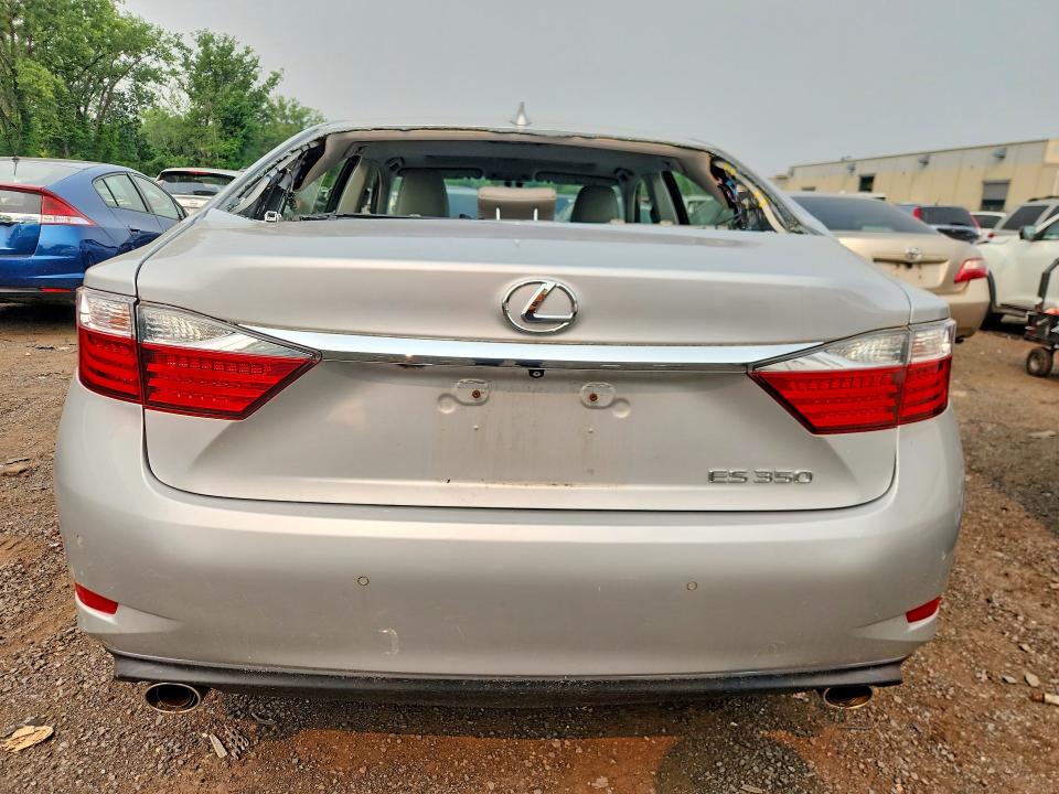 Photo 6 from auction – 2015 LEXUS ES with VIN JTHBK1GG0F2177901