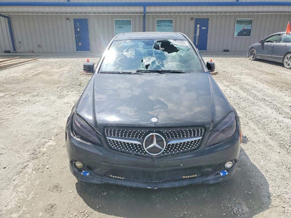 Photo 5 from auction – 2010 MERCEDES-BENZ C with VIN WDDGF8BBXAF467375