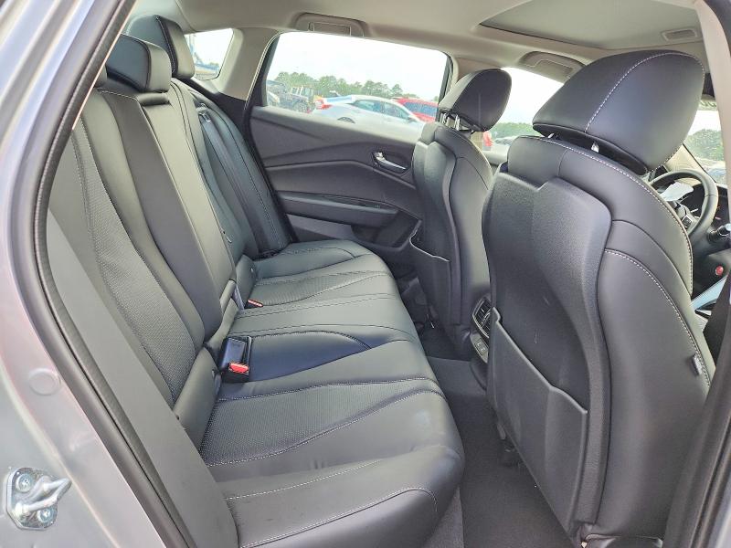 Photo 10 from auction – 2025 ACURA TLX with VIN 19UUB5F41SA001031