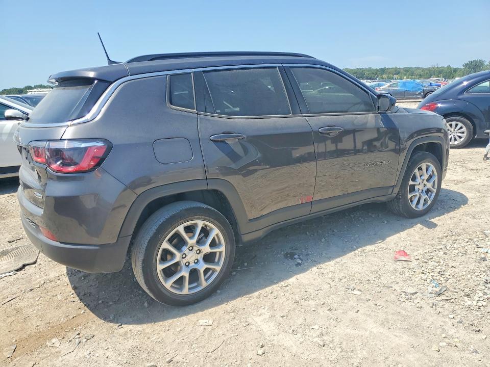 Photo 3 from auction – 2023 JEEP COMPASS with VIN 3C4NJDFN3PT571153