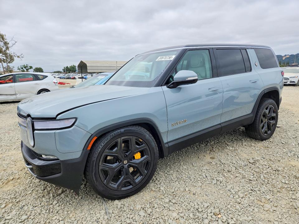 2023 RIVIAN R1S - Търг №59970756