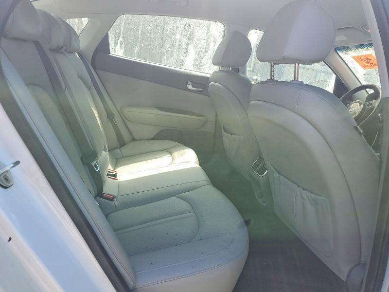 Photo 10 from auction – 2016 KIA OPTIMA with VIN 5XXGU4L35GG080842