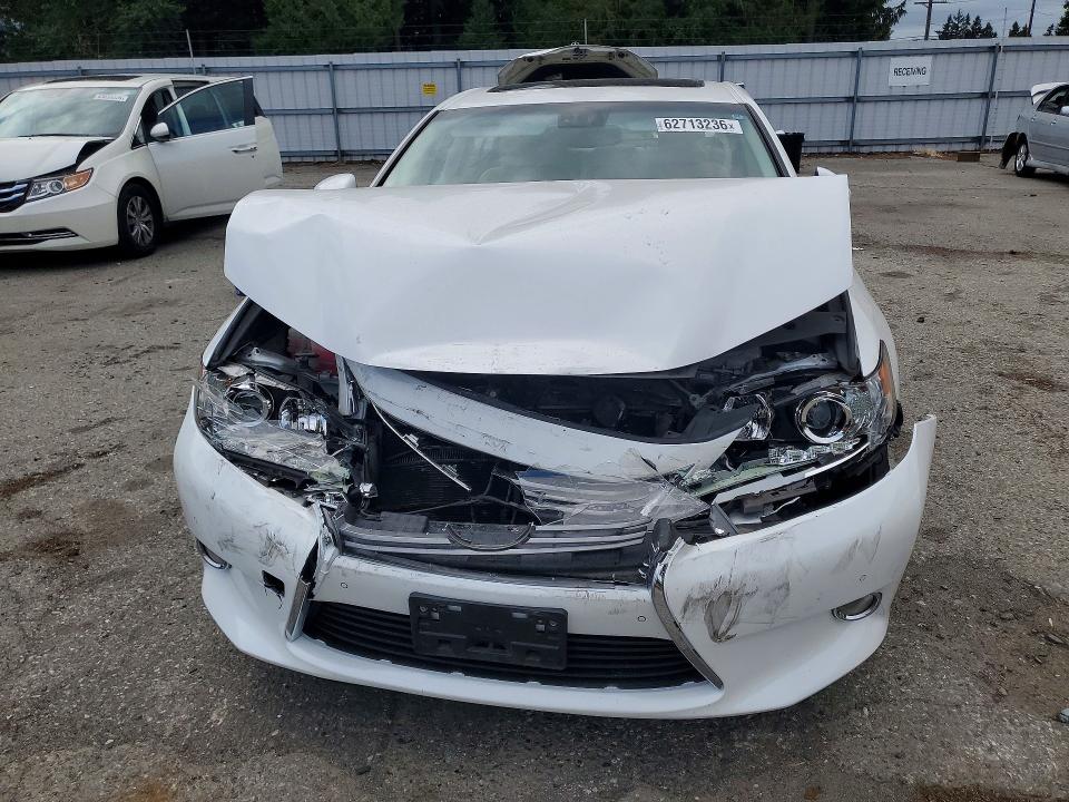 Photo 5 from auction – 2015 LEXUS ES with VIN JTHBW1GG8F2084449