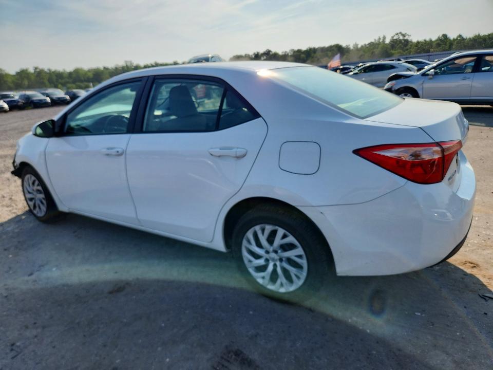 Photo 2 from auction – 2017 TOYOTA COROLLA with VIN 2T1BURHE5HC786543